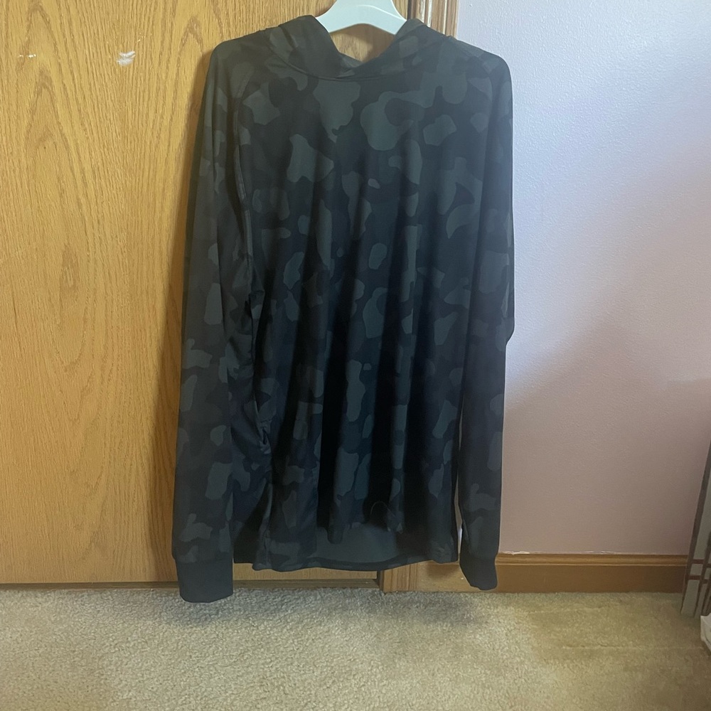 Mens camo thin hoodie